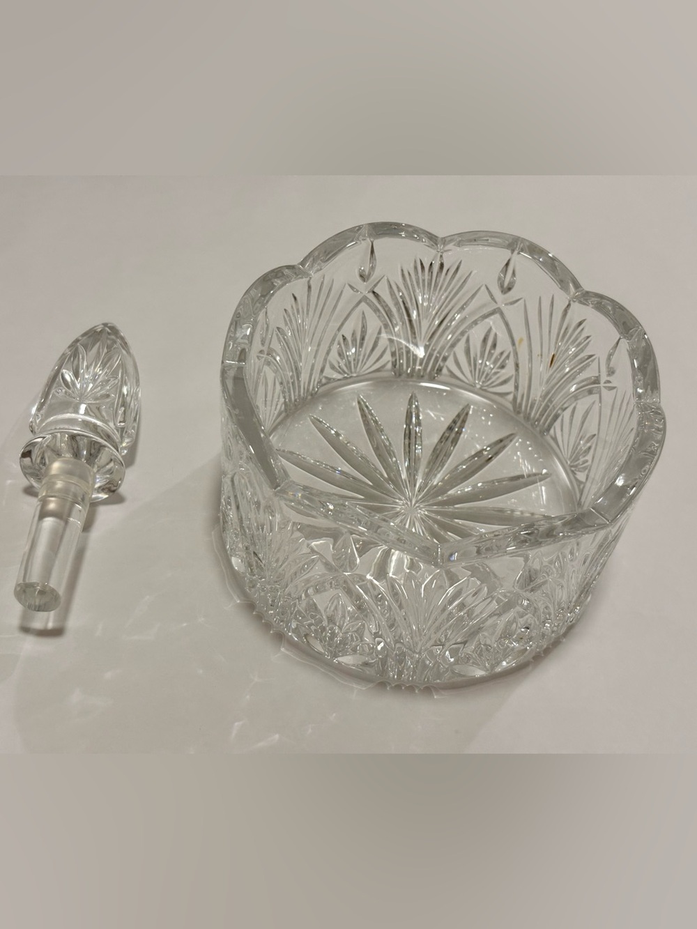 Royal Limited Lead Crystal Traditional Wine Coaster & Bottle Stopper Set